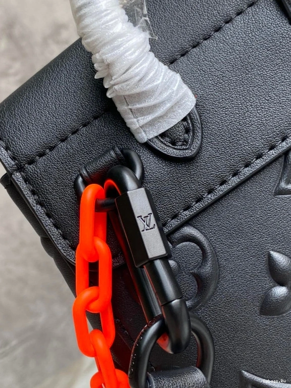 VUITTON XS STEAMER LOUIS 0322